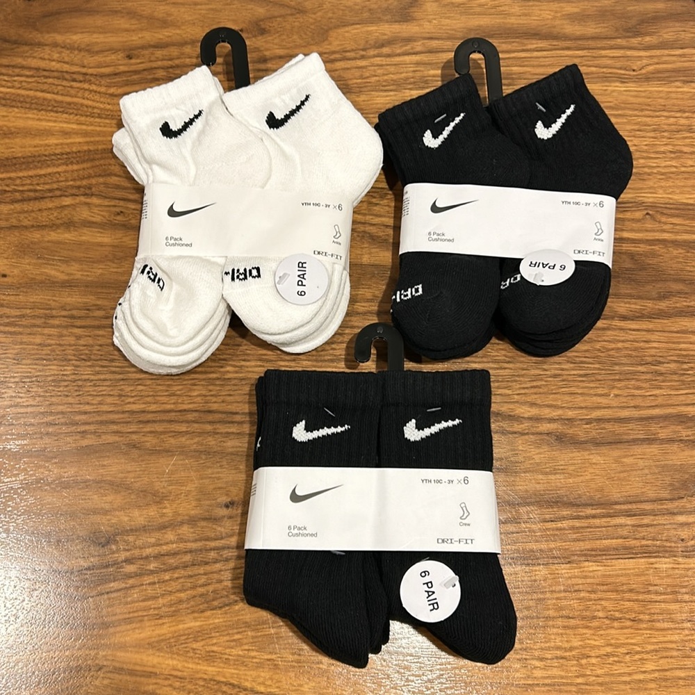 Bundle of 18 Pairs of Nike Youth Socks Size 10C - 3Y NWT